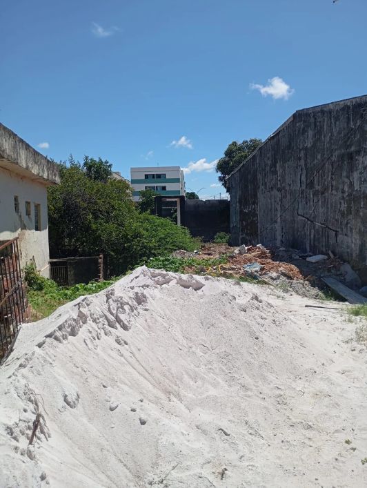 Imóvel para venda possui 132 metros quadrados em Rio Doce - Olinda - PE