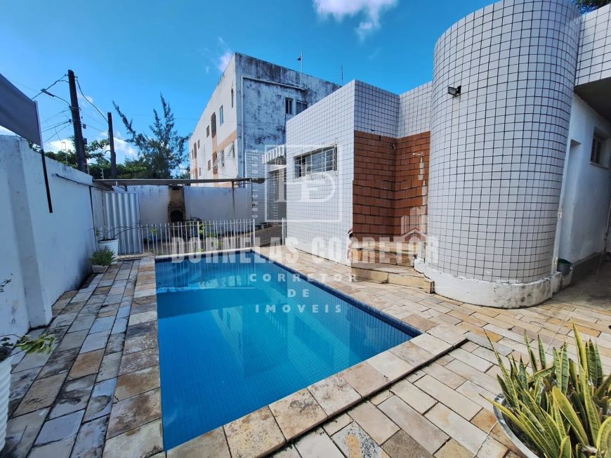 Casa em Jardim atlântico Olinda 5qtos st piscina churrasq. solta quintal financia