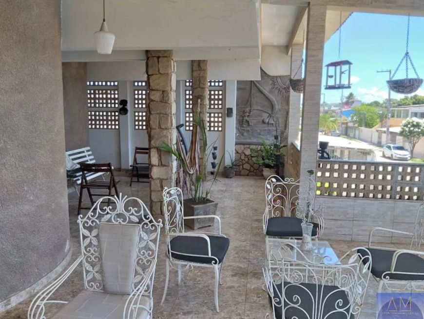 Casa à Venda em Salgadinho