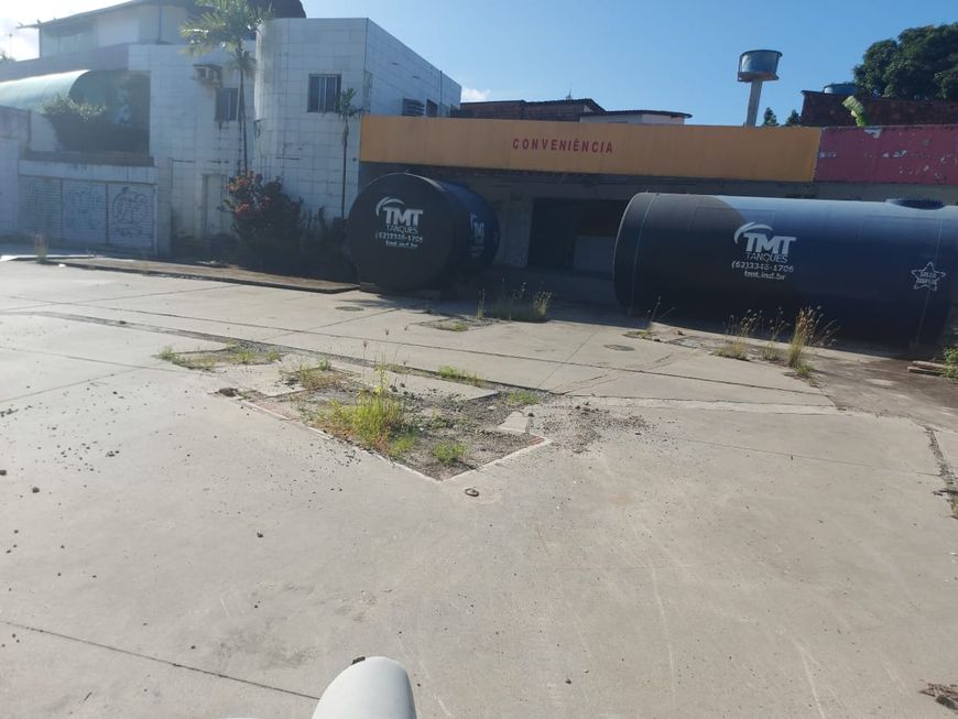 REF: TVA010 - Antigo POSTO DE GASOLINA para venda ou aluguel com 724 metros quadrados nos Bultrins