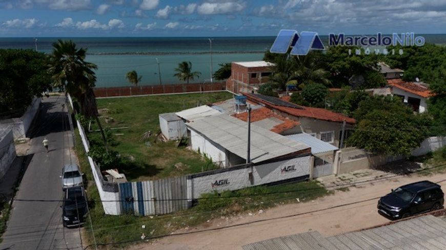 Terreno Beira-mar, 1161m2 com projeto aprovado para 54 apartamentos