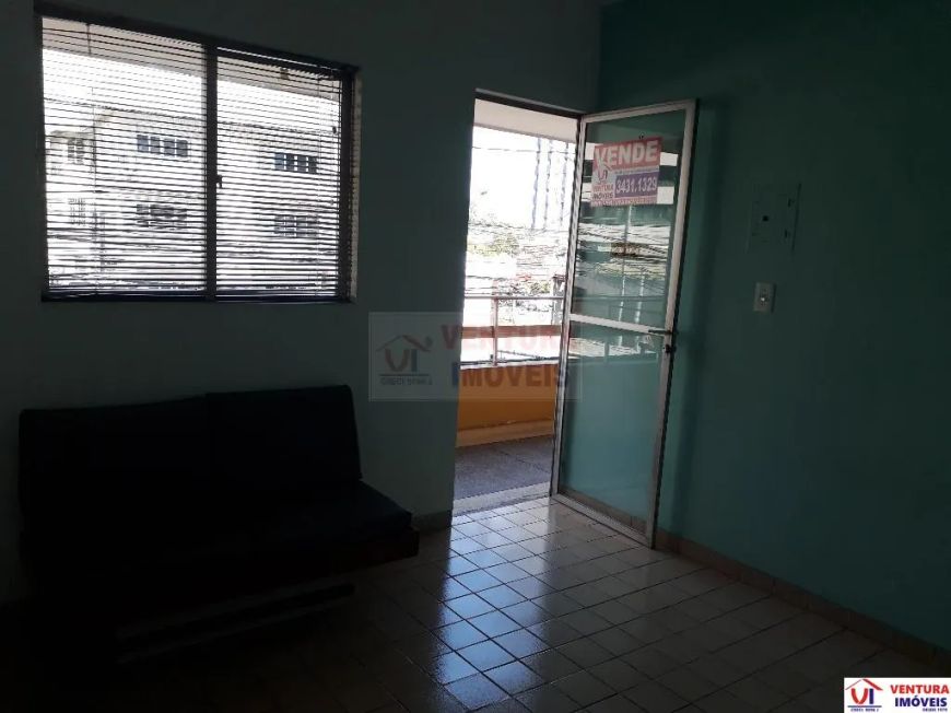 Sala/Casa Comercial à Venda em Casa Caiada