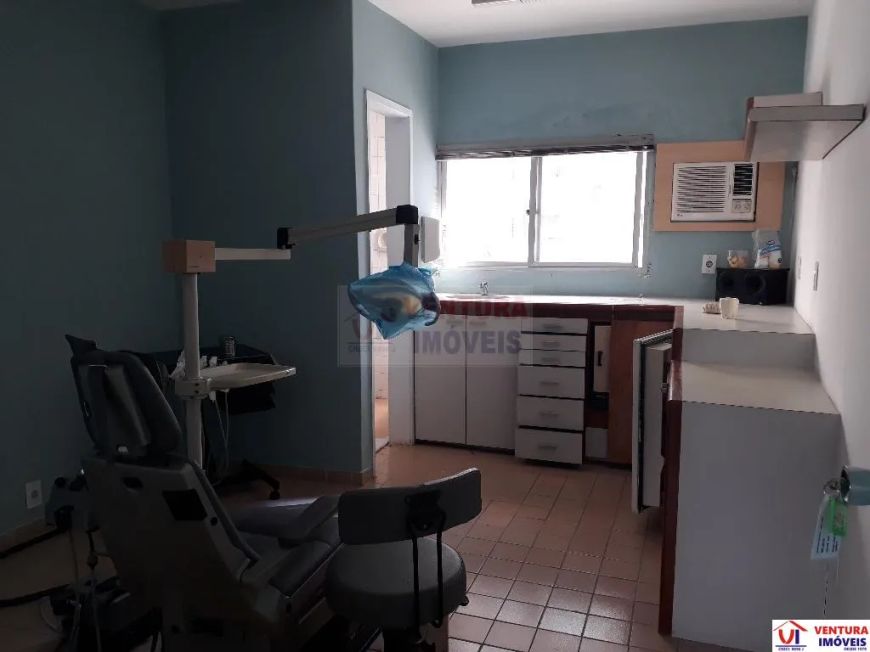 Sala/Casa Comercial à Venda em Casa Caiada