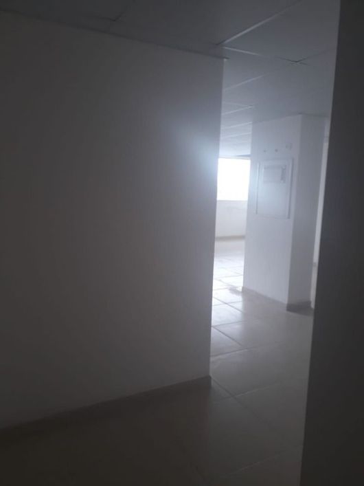 SALA COMERCIAL - JAM - CASA CAIADA - 67 M2