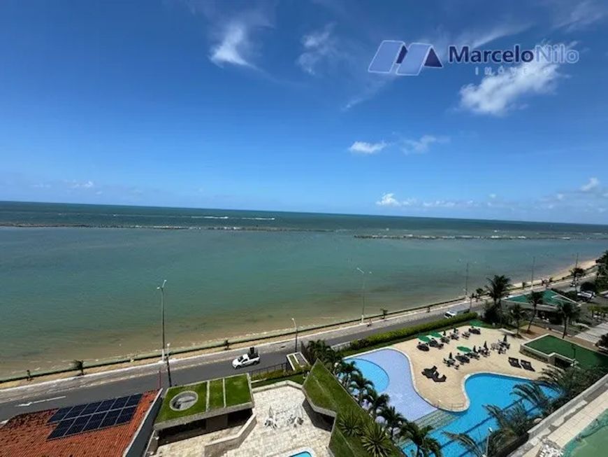 Apartamento a Beira-Mar com 200m2, 04 Quartos, 02 Suítes, Lazer Completo