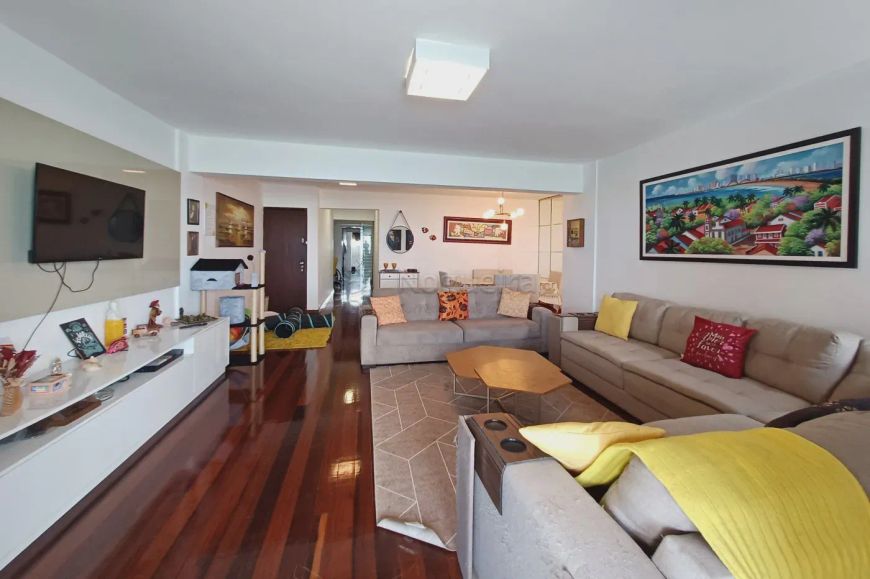 Apartamento de 3 quartos na Orla de Olinda