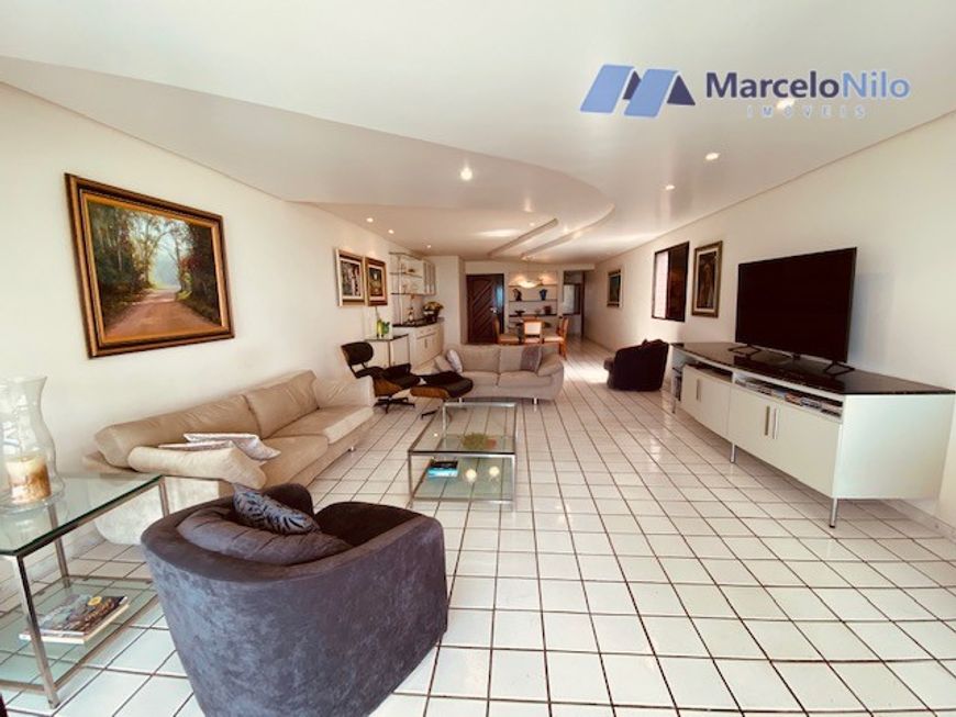 Apto na Beira-mar de Olinda, 211m2 c/ 4 quartos, 2 suítes, lazer completo