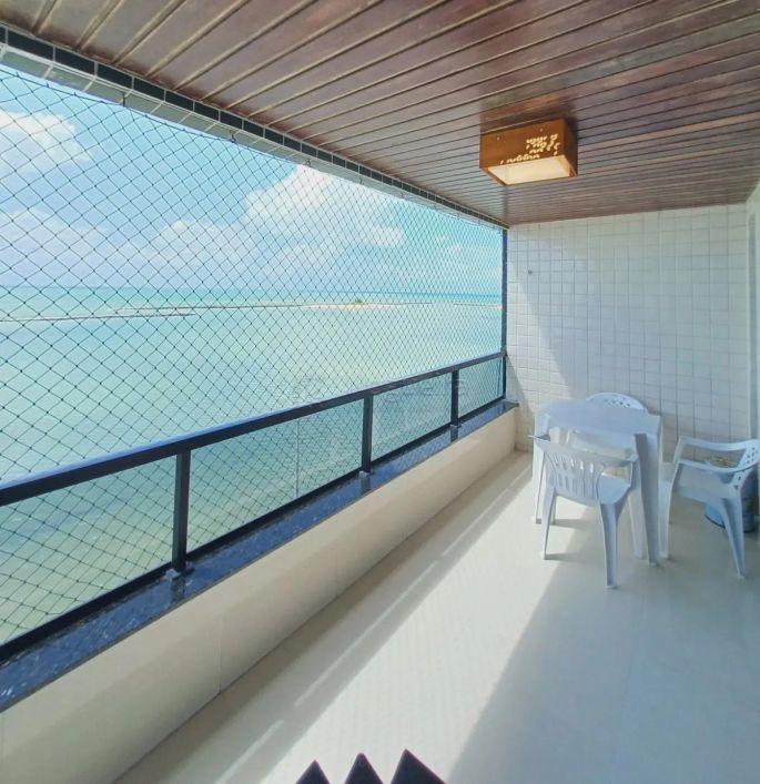 Amplo apartamento Beira Mar, 3 quartos com 157m² em Casa Caiada, Olinda - PE