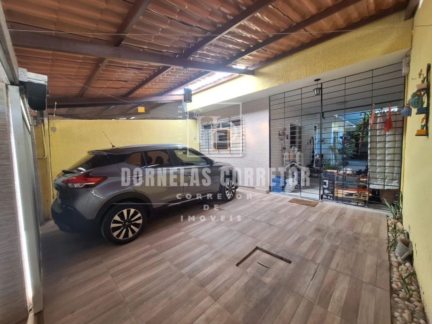 Casa em Olinda Casa Caiada, 3qtos 2sts 2vgs pt aut. quintal px shopp, pátteo