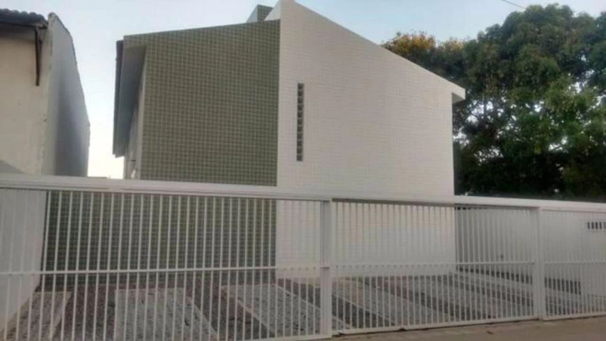 Excelente apt, ótima localização em Olinda!