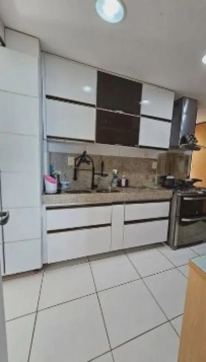 Imóvel para venda com 248 metros quadrados com 3 quartos em Casa Caiada - Olinda - PE