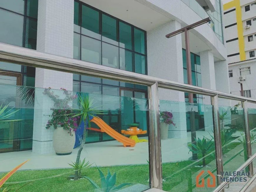 Venâncio Barbosa - More na Beira Mar de Casa Caiada - Apartamento de 3 quartos 100m² - 2 V