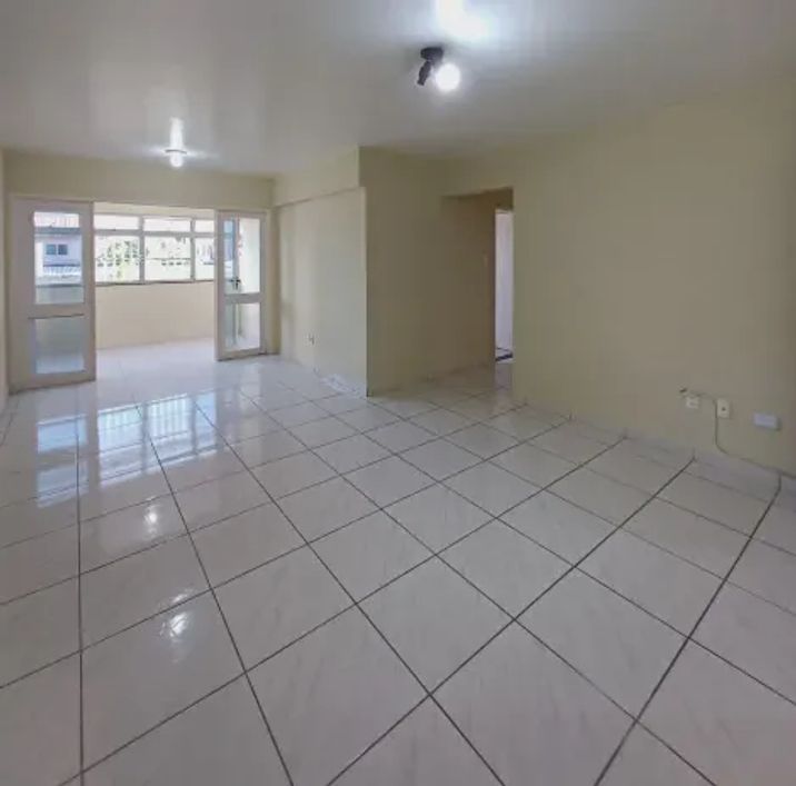 Excelente apartamento em Casa Caiada, com 93,00 m² de área útil.