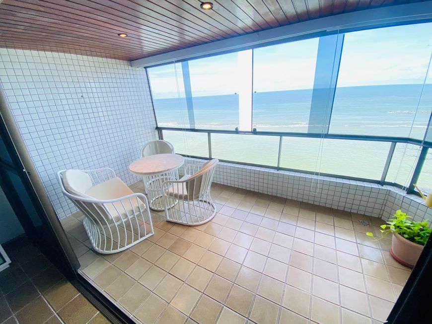 Cobertura Beira Mar de Casa - Caiada, Edf. Paul Ricard, 4 quartos, 2 suítes.