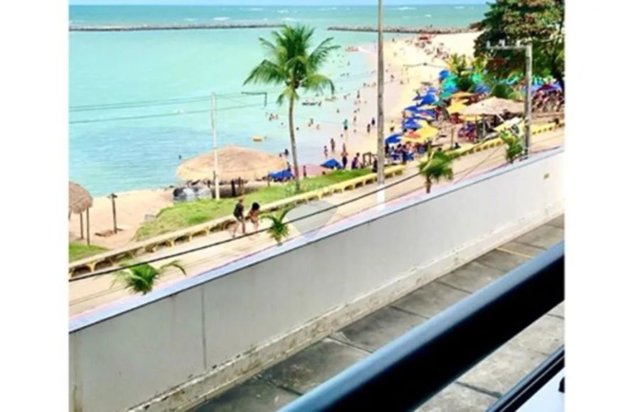 Apartamento na beira mar de Olinda (Edf TSAR - Beiramar)