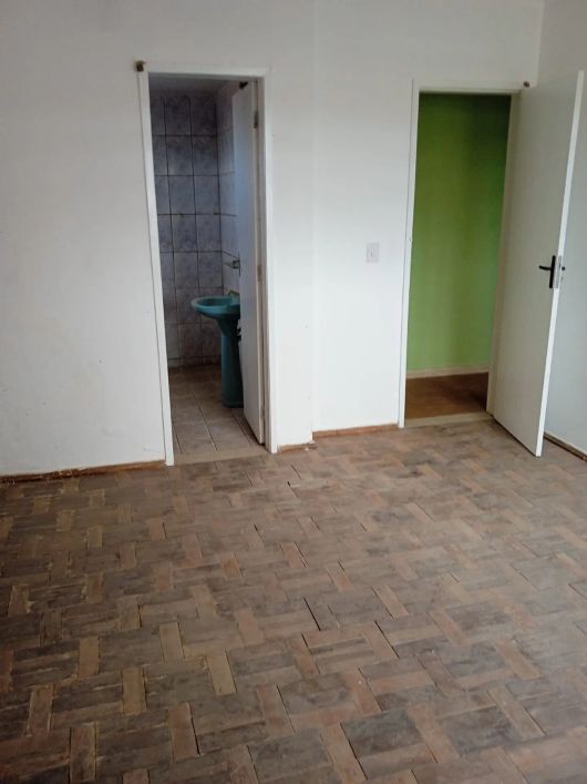 REF: TV179 - VENDE-SE EXCELENTE APTO NO EDF LÍGIA EM FRAGOSO