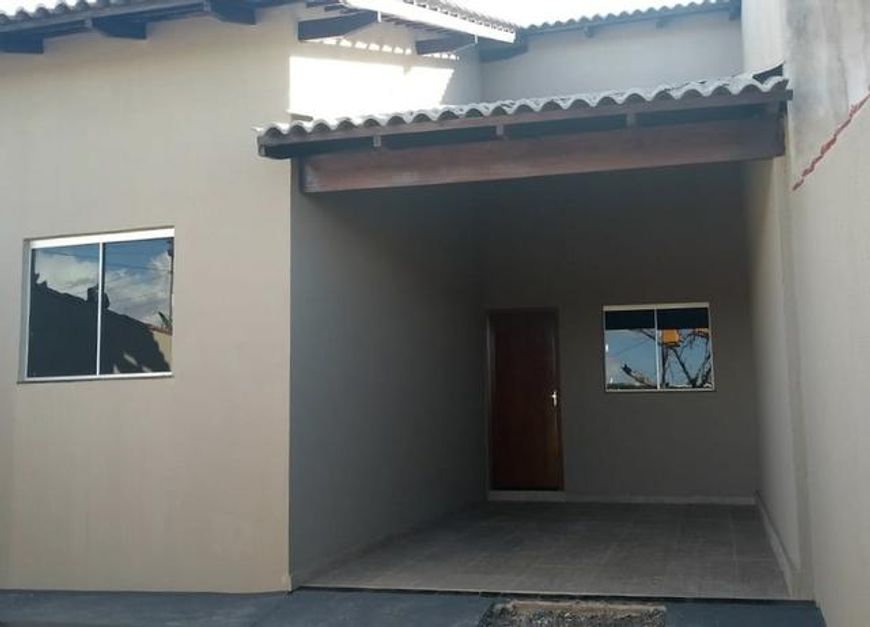 Casa de 3/4 com suite no Vivim parque