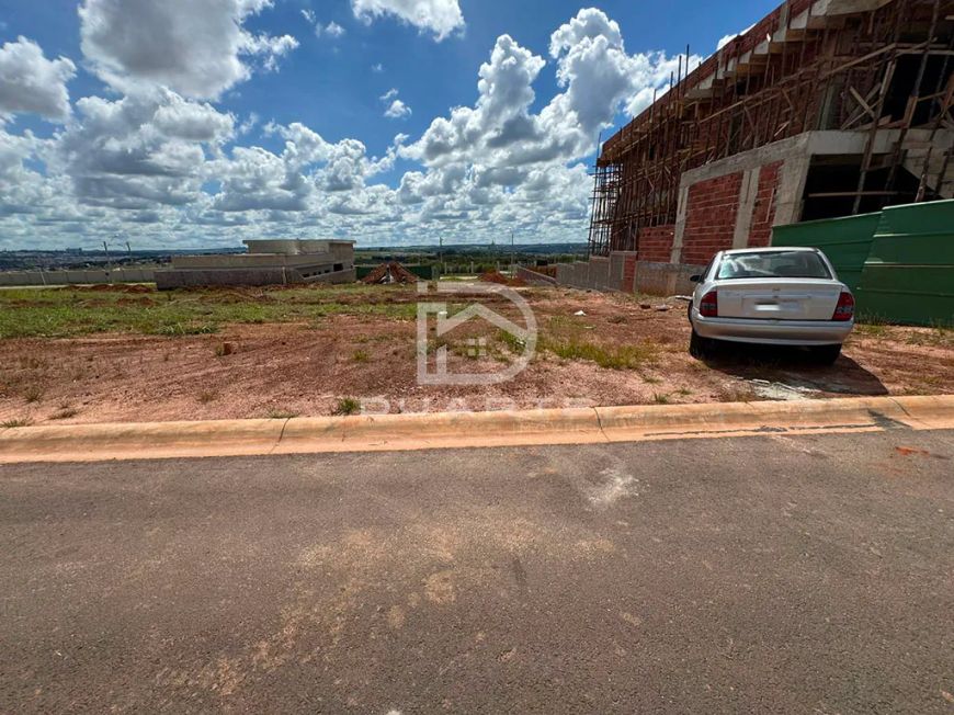 Lote em Condomínio Vinhas Anápolis, Quadra 14