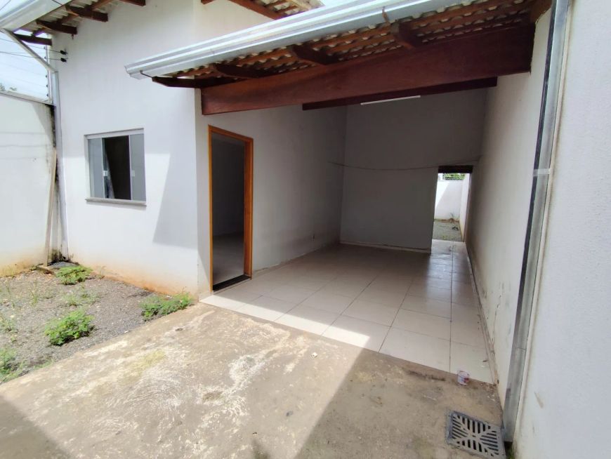 Casa a venda no Residencial Rio Jordão, próximo ao supermercado Supervi, em Anápolis
