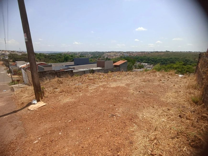Grande lote com 400m² no Vivian Parque II Etapa