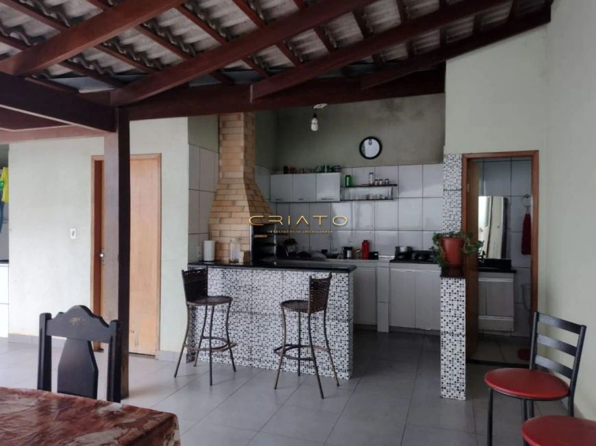 Sobrado com 3 dormitórios à venda, 295 m² por R$ 790.000,00 - Residencial Villa