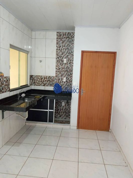Casa com 2 Quartos à Venda no Residencial Flor do Cerrado