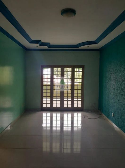 Sobrado 3 Quartos Sendo 1 Su&amp;amp;iacute;te 2 Casas ao Fundo Quarto Sala