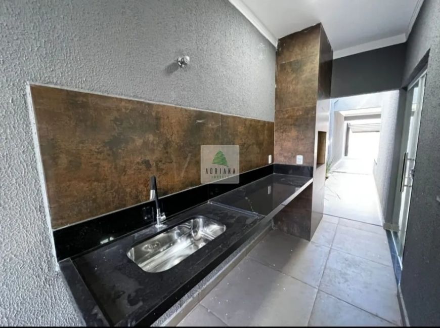 CASA AMPLA PROJETO ESPA&amp;amp;Ccedil;OSO 3 QUARTOS SENDO 1 SUITE ACABA,ENTO DE 1&amp;amp;ordm; LINHA 2 VAG