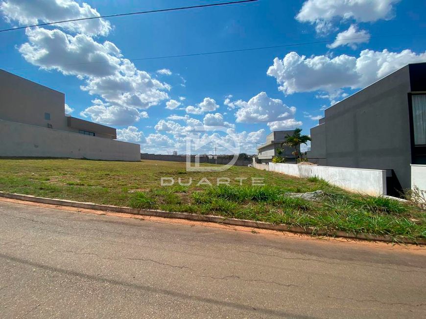 Lote em Condomínio Grand Trianon