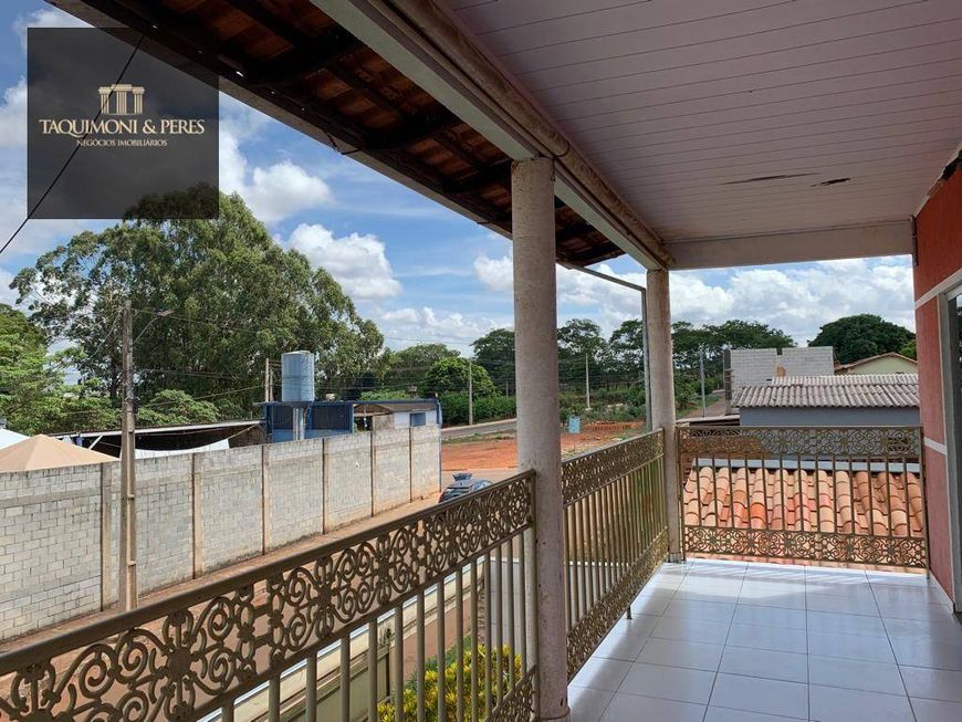 Sobrado com terreno de 360 metros e permuta em apto ou casa