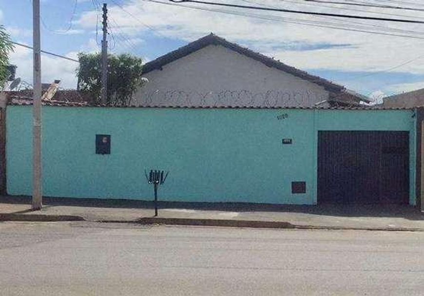 Anápolis-GO, Casa a Venda, Parte Alta, Setor Boa vista 3/4 Sendo 3 Suítes e Churrasqueira