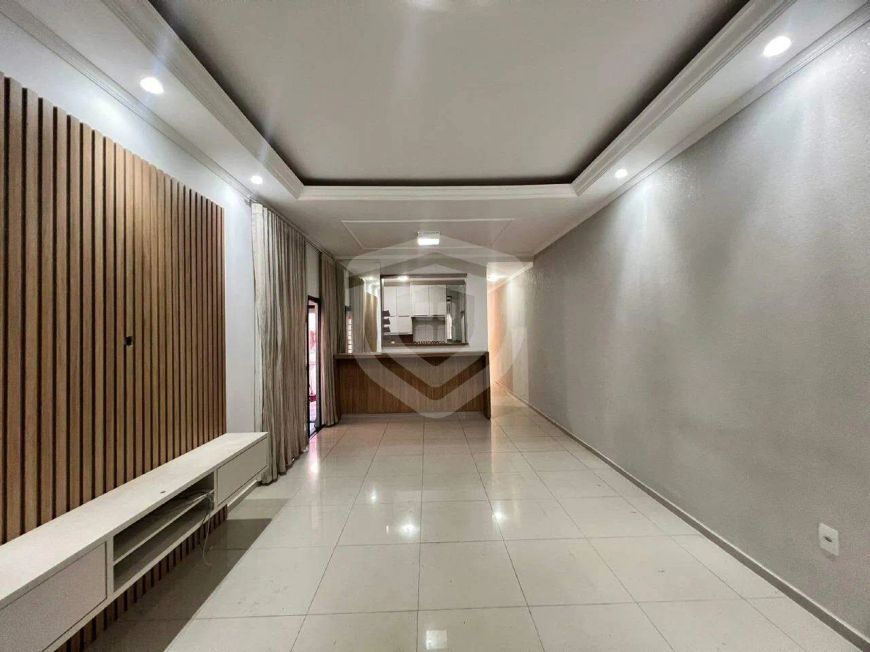 Casa para venda com 3 quartos 100m² - Vila Alto Paraiso