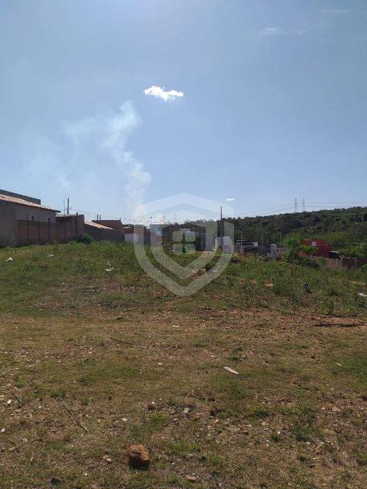 EXCELENTE LOTE | PRÓXIMO AO MARY DOTA | 150M2
