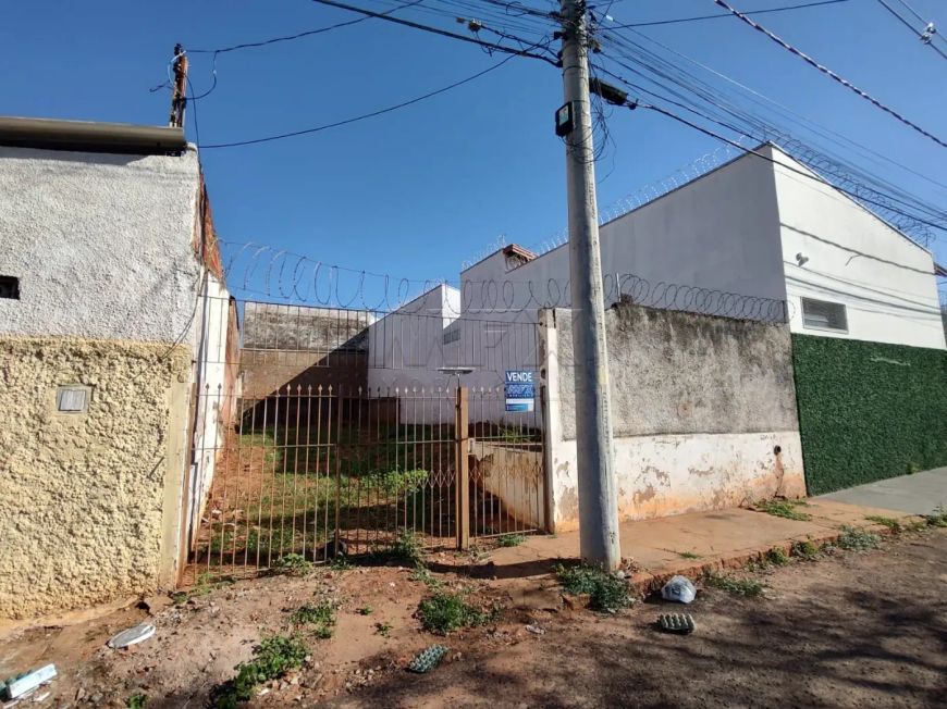 Terreno na Vila Falcão