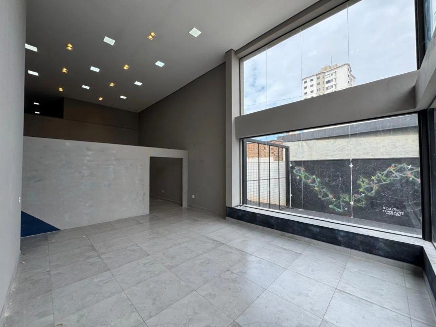 Imóvel para aluguel tem 375 metros quadrados em Vila Aviação - Bauru - SP