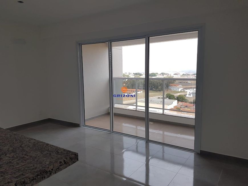 APARTAMENTO ED. ALASKA I 2 QUARTOS I 1 SUITE I 2 BANHEIROS I 1 SALA I 2 VAGAS
