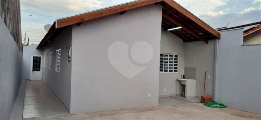 Casa com 3 quartos à venda em Jardim Solange - SP