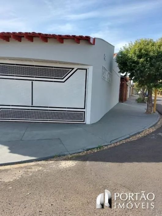 Casa em Vila Pacifico, (Bauru) - SP