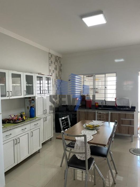 CASA PARA VENDA ISAURA PITTA GARMS