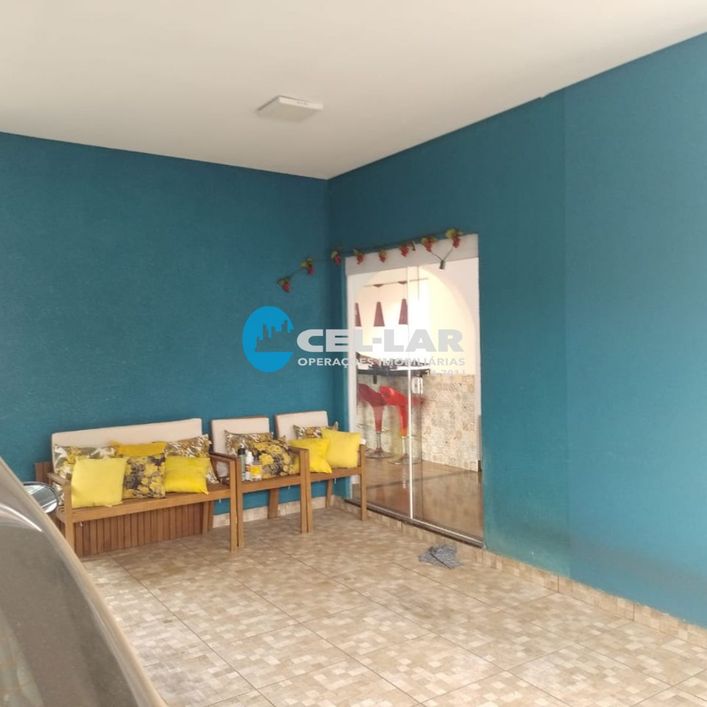 EXCELENTE CASA NA VILA CAROLINA