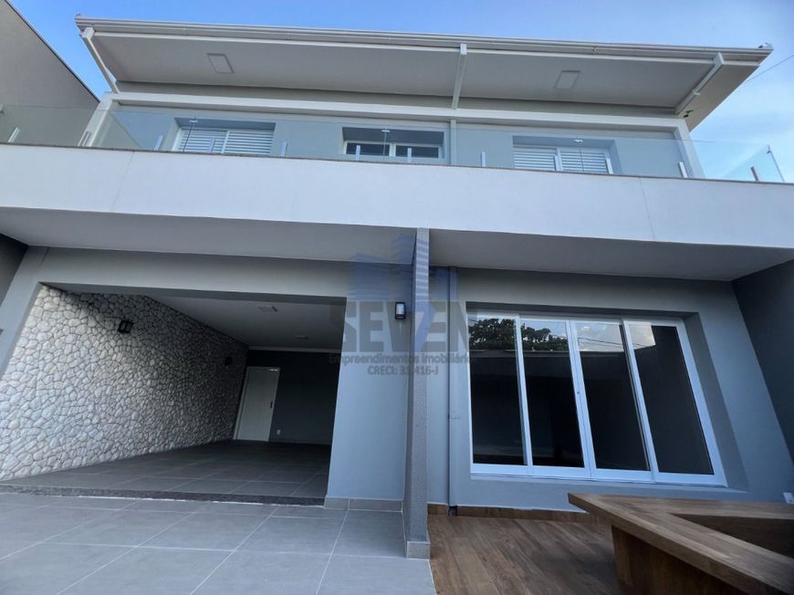 Sobrado para venda na Vila Frutuoso Dias