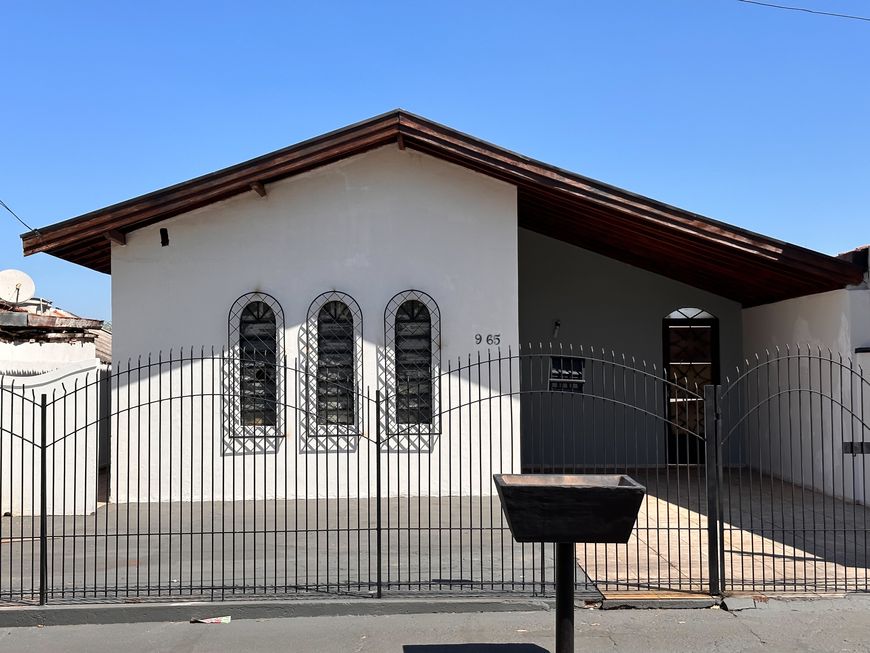 Casa para venda com 330 metros com 4 quartos Independência