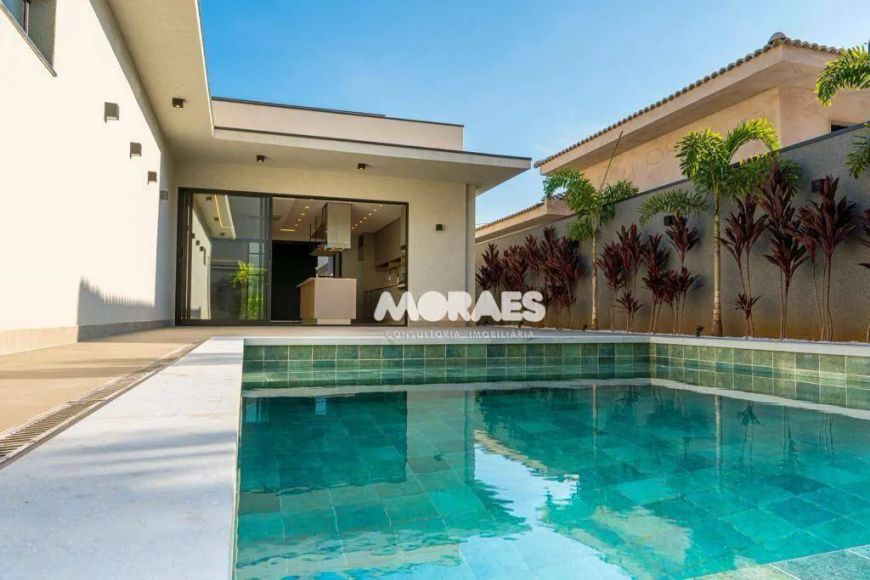 Casa em Condomínio Fechado com 3 suítes à venda, 311 m² por R$ 3.500.000 - Residencial Jardim Estori