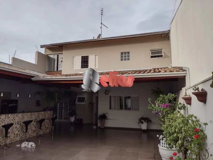 Casa para venda com 200 m² e 3 quartos em Residencial Francisco Lemos de Almeida, Bauru - SP