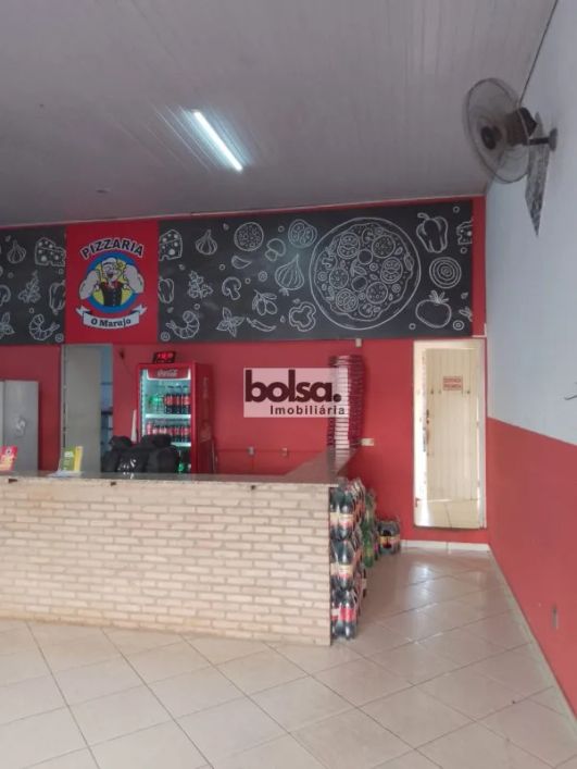 Salão comercial com renda