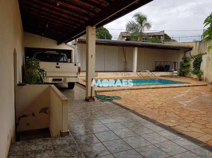 Casa com 3 dormitórios à venda, 387 m² por R$ 600.000,00 - Vila Alto Paraíso - Bauru/SP