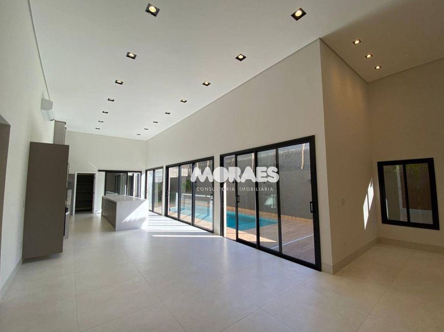 Casa em Condomínio Fechado com 4 suítes à venda, 280 m² por R$ 2.300.000 - Residencial Tivoli - Baur