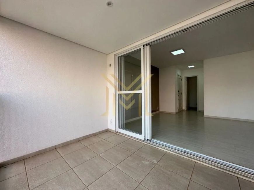 Apartamento à Venda no Edifício Europa Bairro Estoril IV