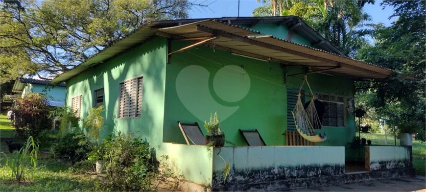 Chácara com 4 quartos à venda em Sítios Reunidos De Santa Maria - SP