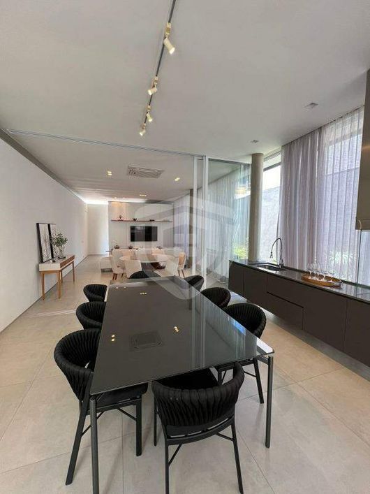 CASA CONDOMÍNIO TAMBORÉ | 3 QUARTOS | 3 SUITES | 5 BANHEIROS | 2 SALAS | 4 VAGAS